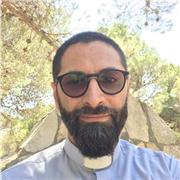 Insegnante offre lezioni di lingua inglese sia singolarmente che a gruppi